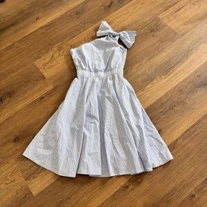 Calvin Klein Blue White Stripped One-Shoulder Dress with Pockets Women’s Size 2